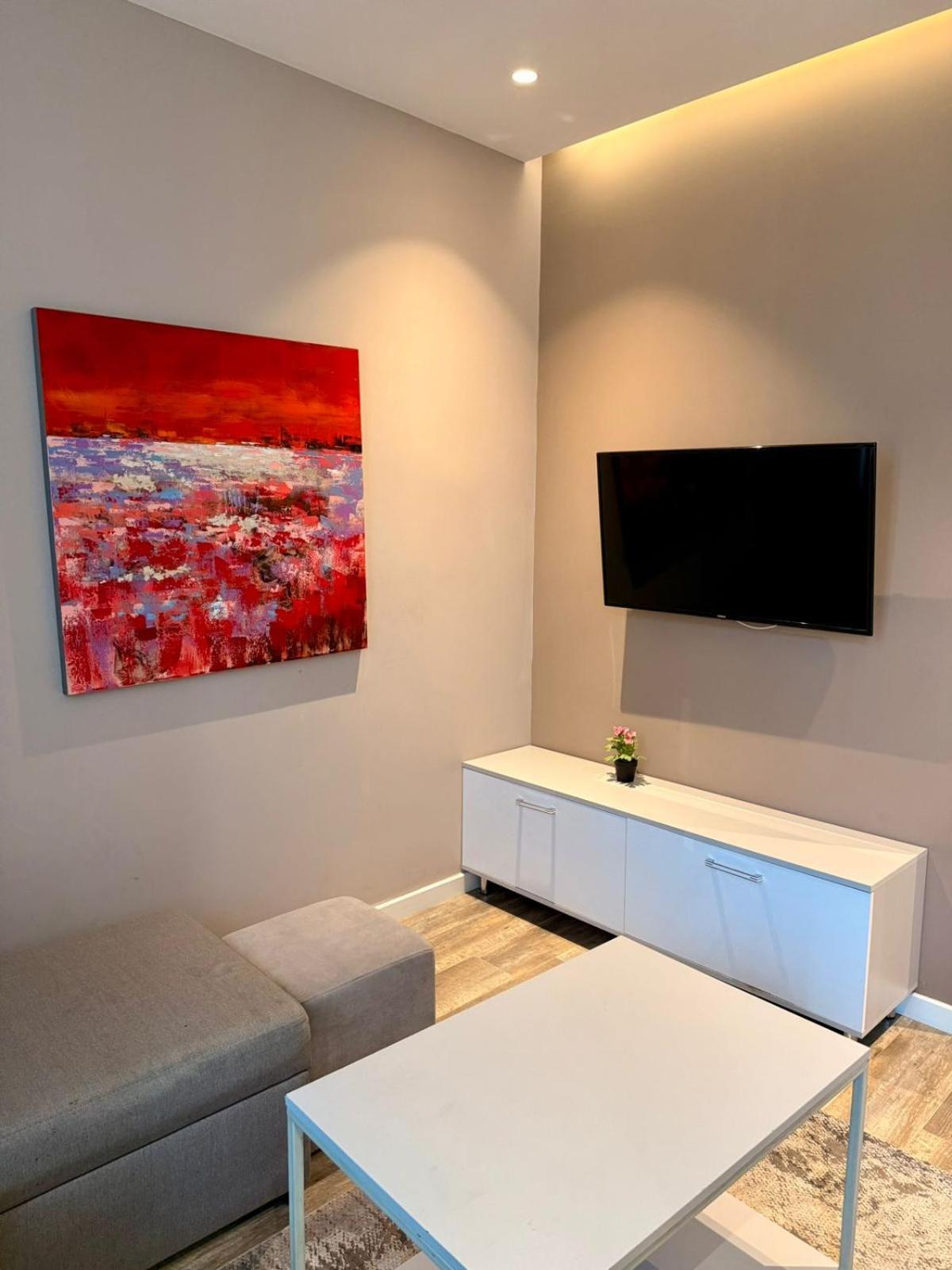 טיראנה Nest&Rest Apartments מראה חיצוני תמונה