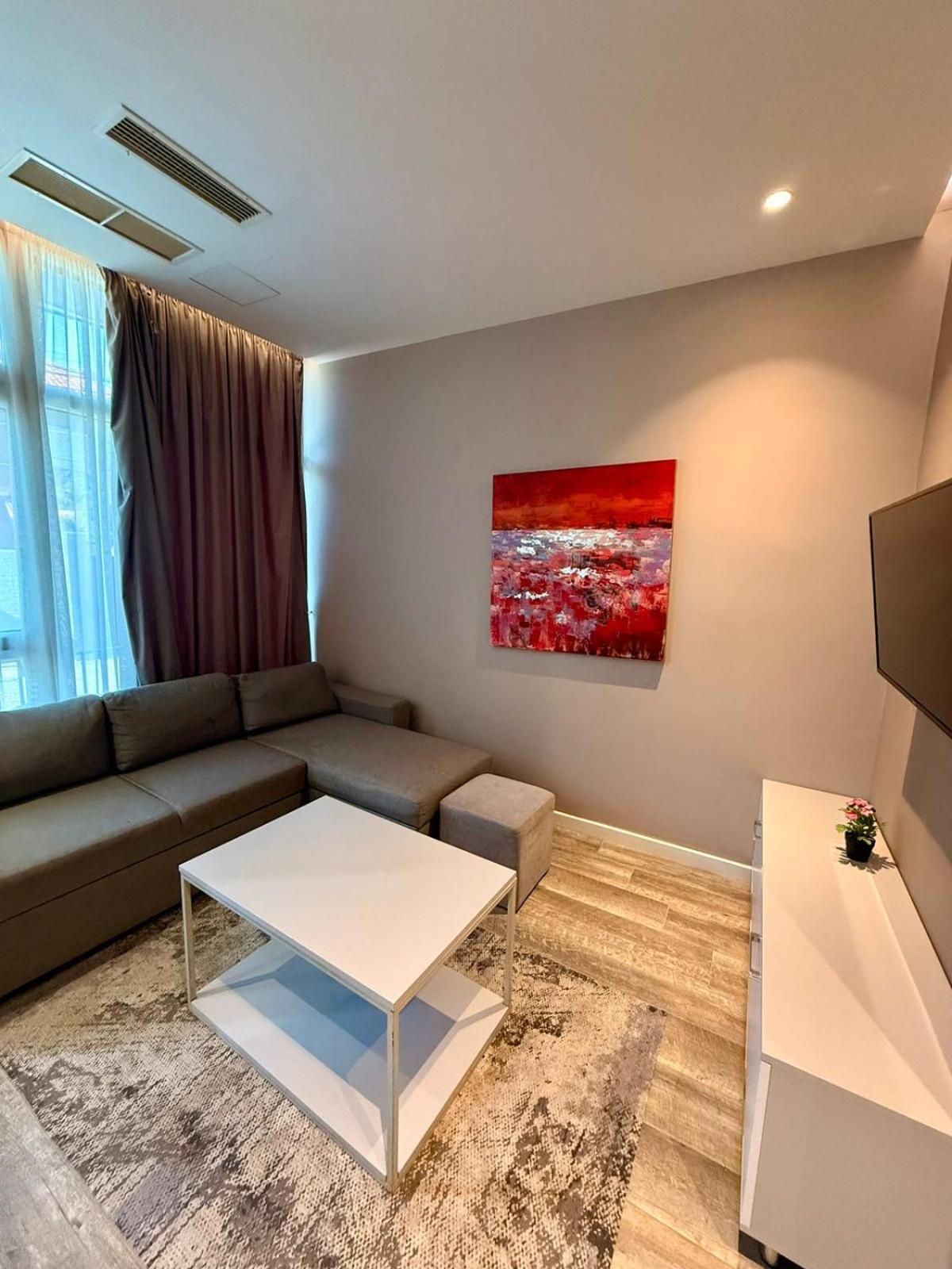 טיראנה Nest&Rest Apartments מראה חיצוני תמונה