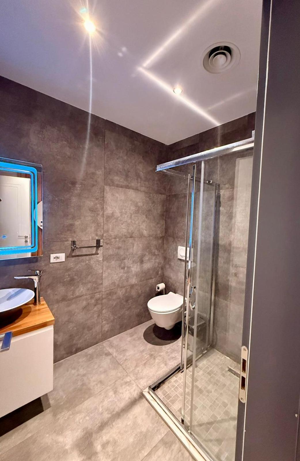 טיראנה Nest&Rest Apartments מראה חיצוני תמונה