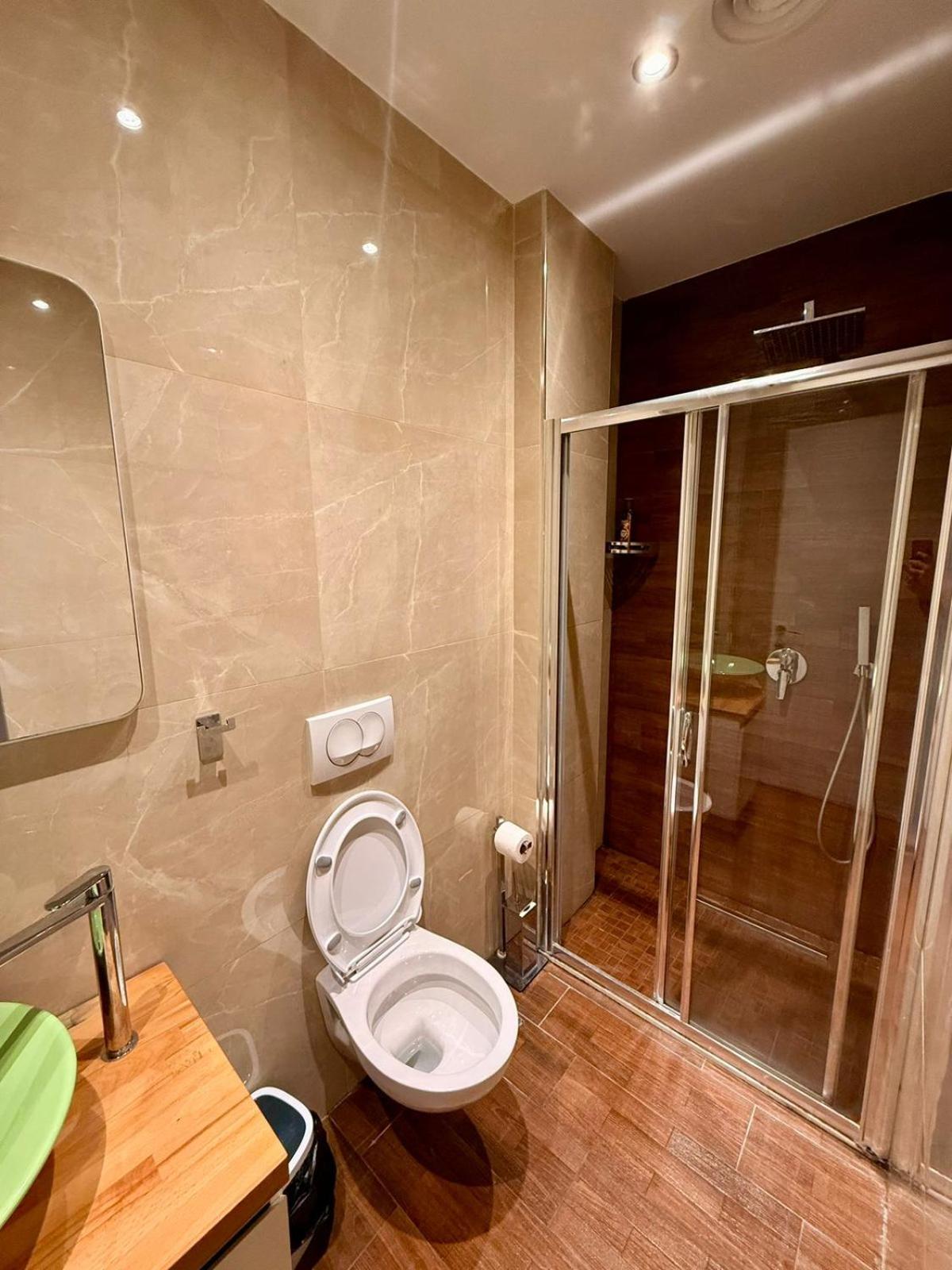 טיראנה Nest&Rest Apartments מראה חיצוני תמונה